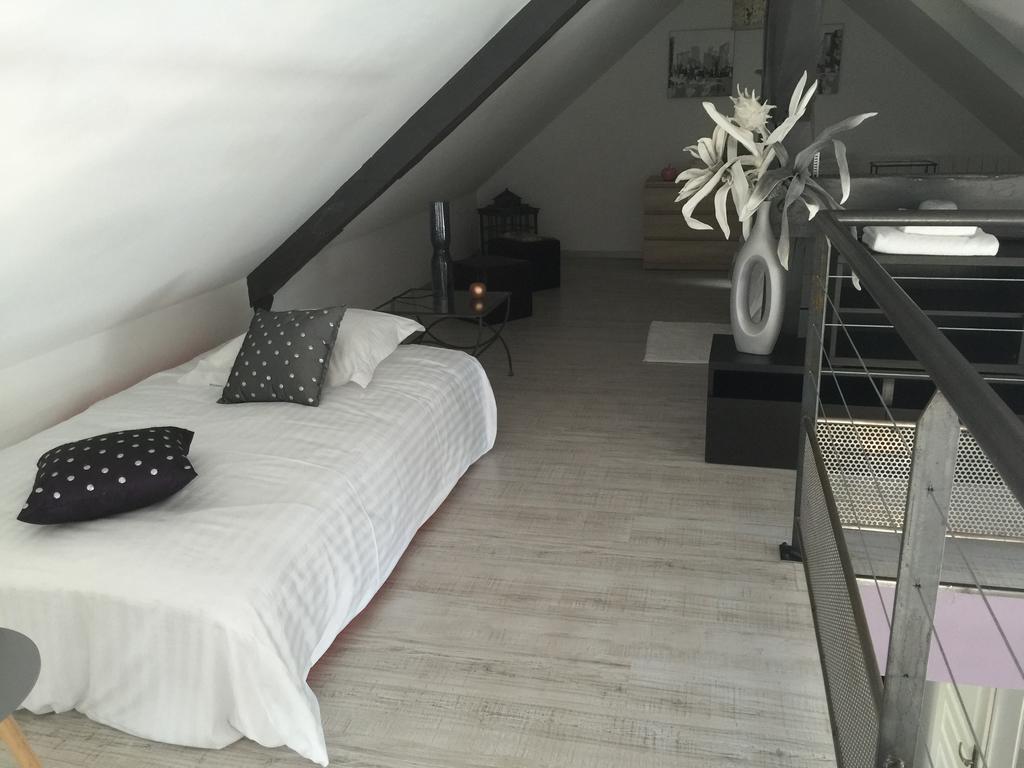Loft P'Tite Pomme Azay Le Rideauアパートメント エクステリア 写真